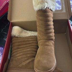 Women’s genuine suede boots size 10